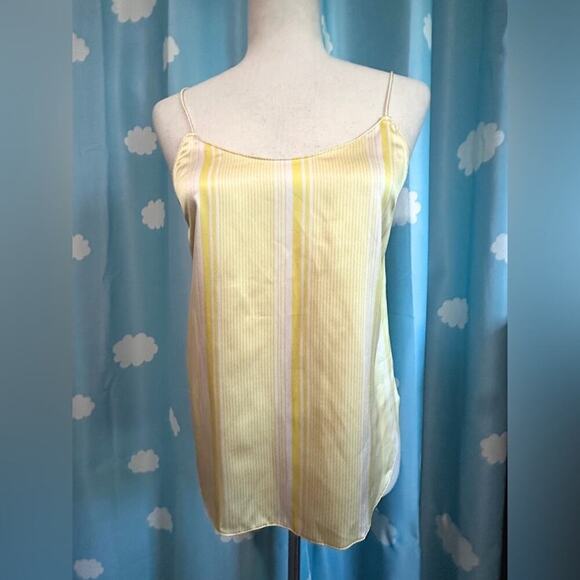 Two Victoria's Secret chemise lingerie tops- S - Picture 7 of 9